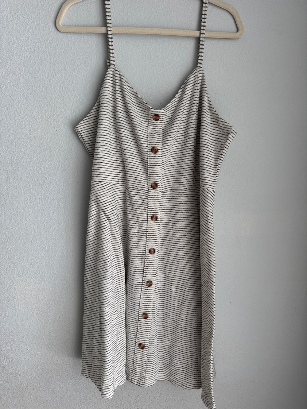 Old Navy Spaghetti Strap Button-Front Dress in Ivory and Black